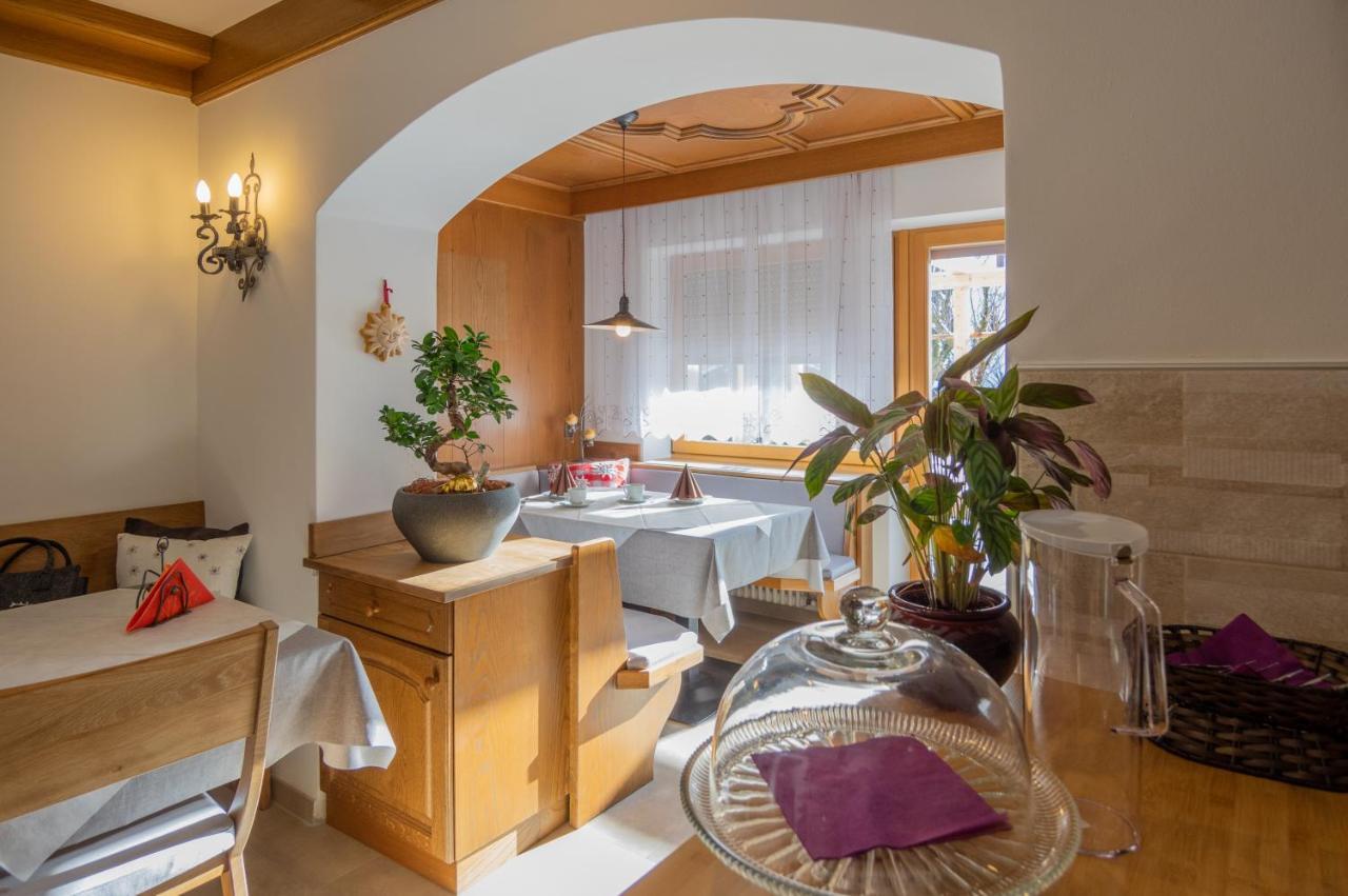 B&B Fruehlingsheim Racines Exterior foto