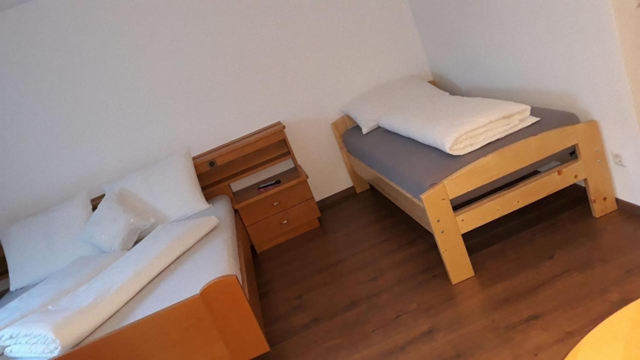 B&B Fruehlingsheim Racines Exterior foto